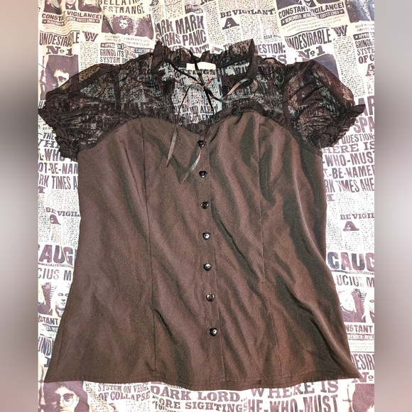 Hot Topic Tops - Gothic Hot Topic Blouse